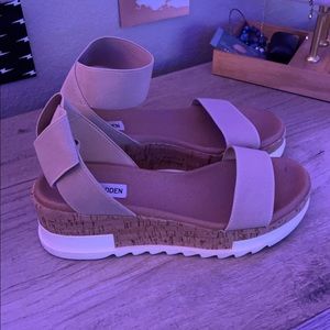 Steve Madden Bandi platform sandals